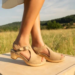 Dansko Laverne>Women Sandals|Heels