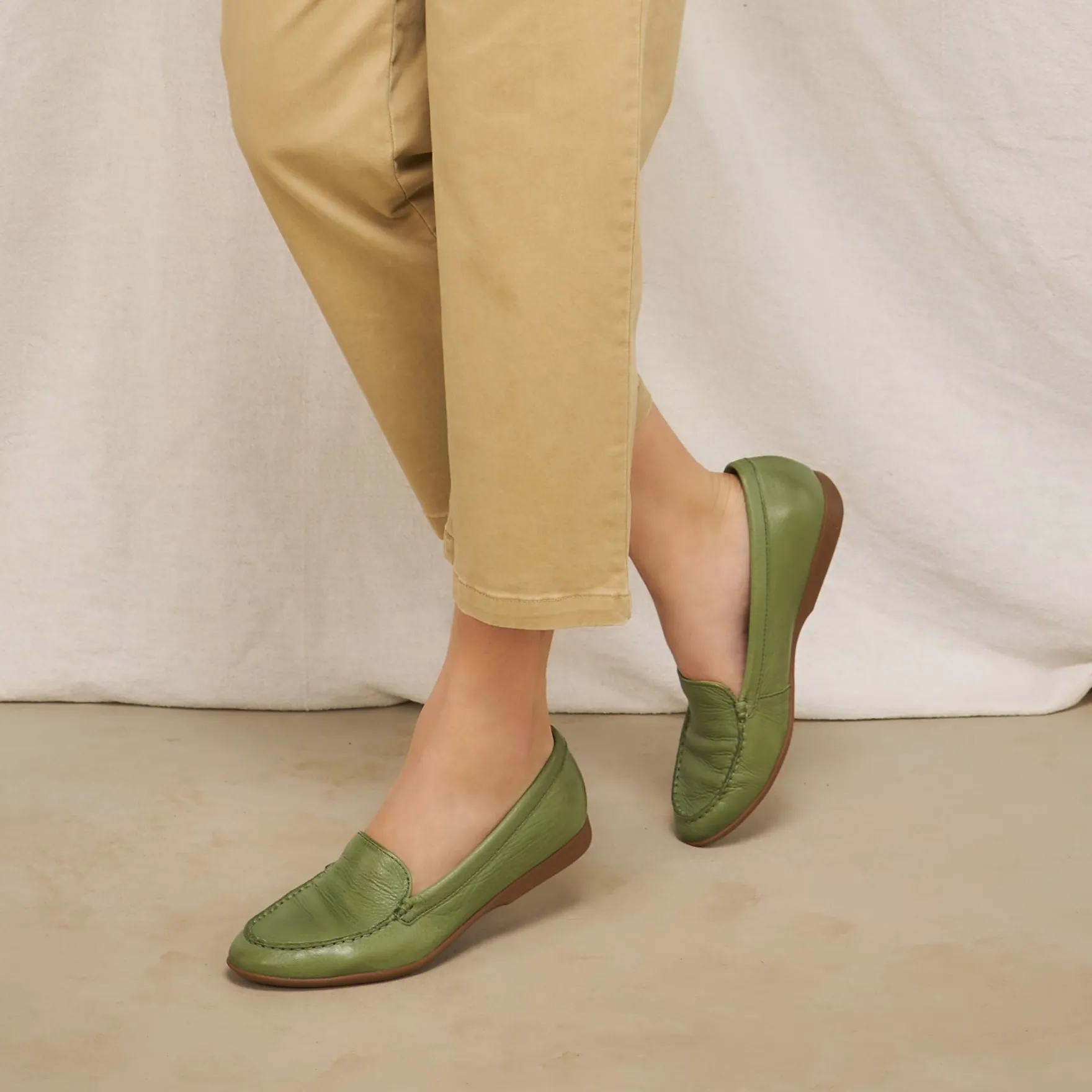 Dansko Lorri>Women Flats