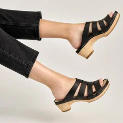 Dansko Lyndi><noscript><img width=