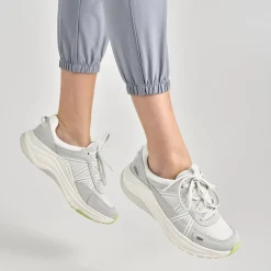 Dansko Poppy>Women Sneakers & Outdoor