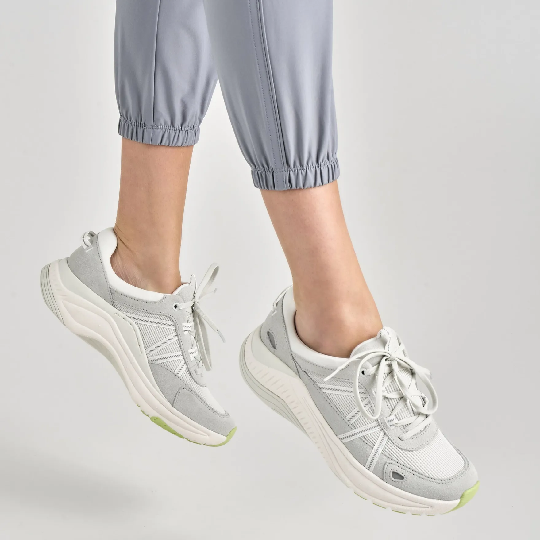 Dansko Poppy>Women Sneakers & Outdoor