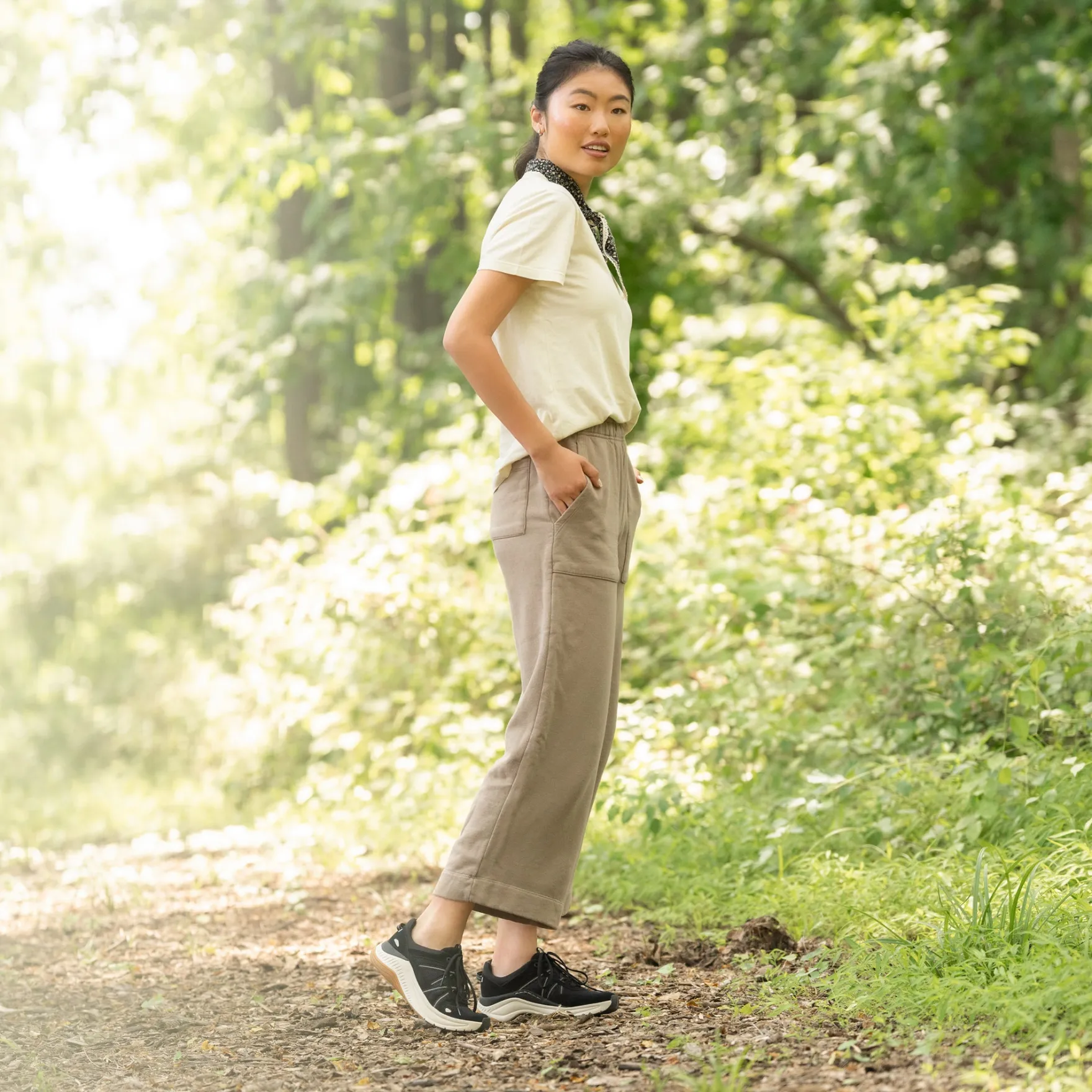 Dansko Poppy>Women Sneakers & Outdoor