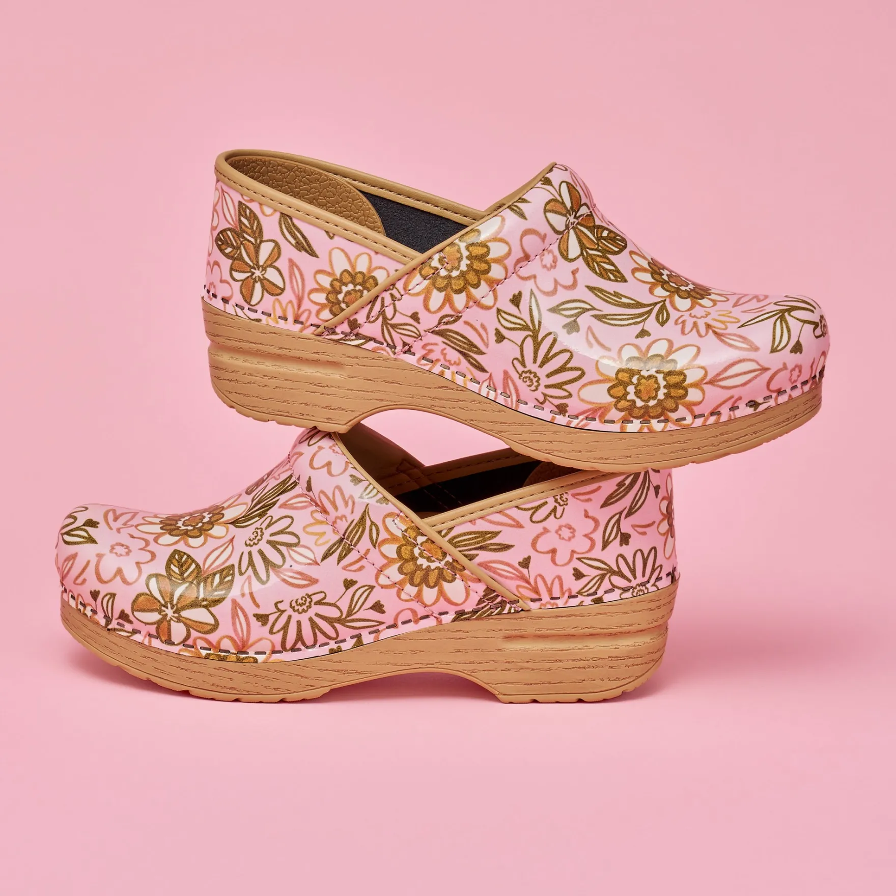 Dansko Professional>Women Clogs
