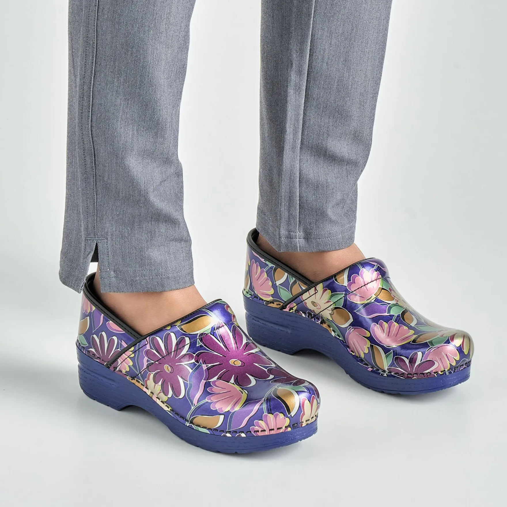 Dansko Professional>Women Clogs