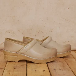 Dansko Professional><noscript><img width=