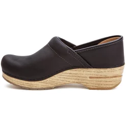 Dansko Professional>Women Clogs