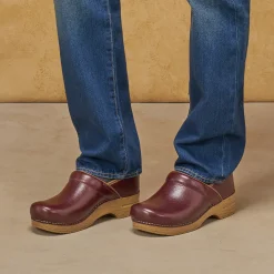 Dansko Professional Mens> Clogs