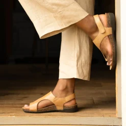 Dansko Reece><noscript><img width=