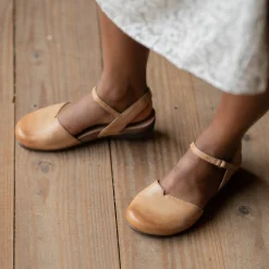 Dansko Rowan>Women Flats|Mary Janes