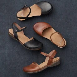 Dansko Rowan Wide>Women Wide|Sandals
