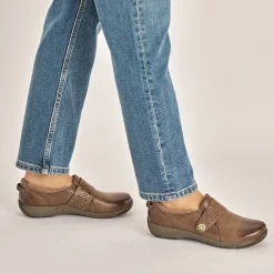 Dansko Sallie>Women Sneakers & Outdoor