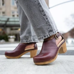 Dansko Sassy>Women Heels