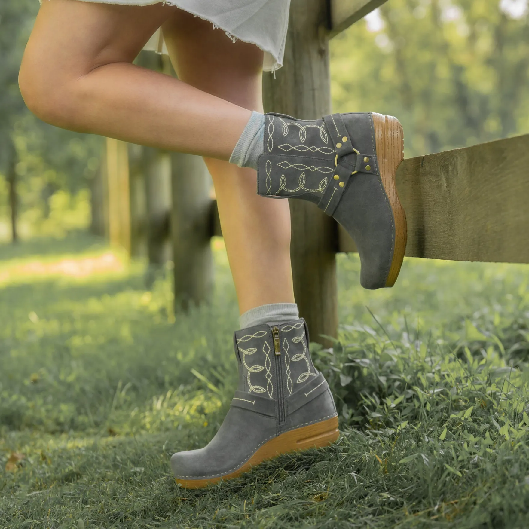 Dansko Shiloh>Women Clogs|Boots & Booties
