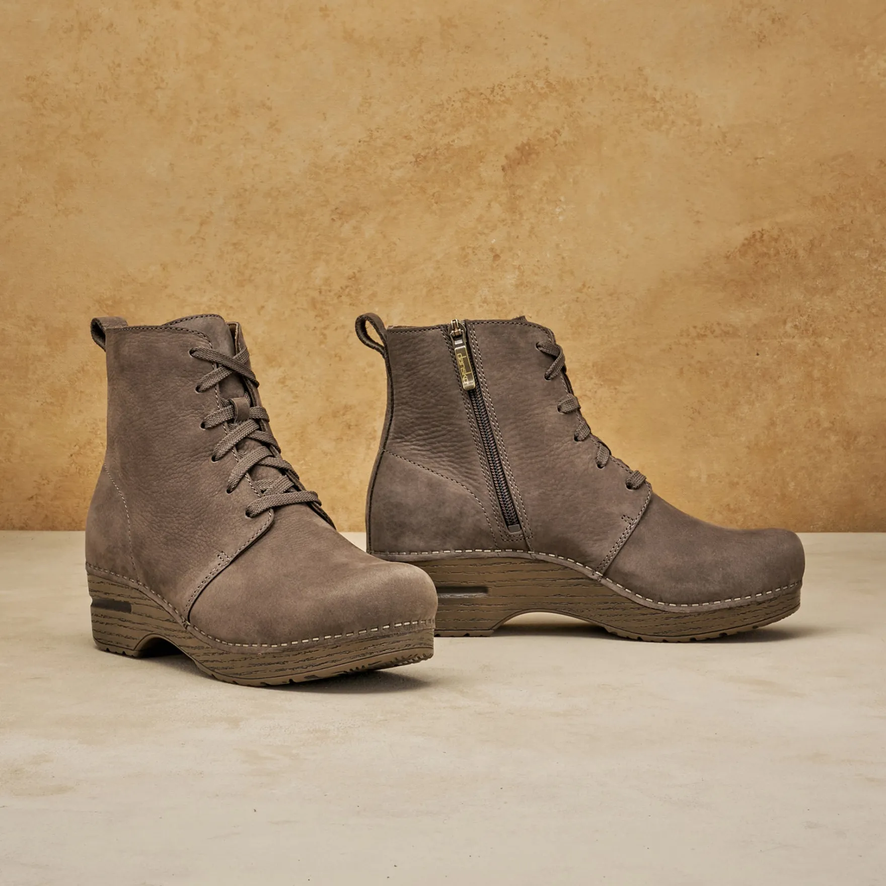 Dansko Sigourney>Women Boots & Booties|Clogs