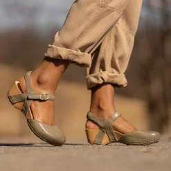 Dansko Tiffani>Women Sandals|Heels
