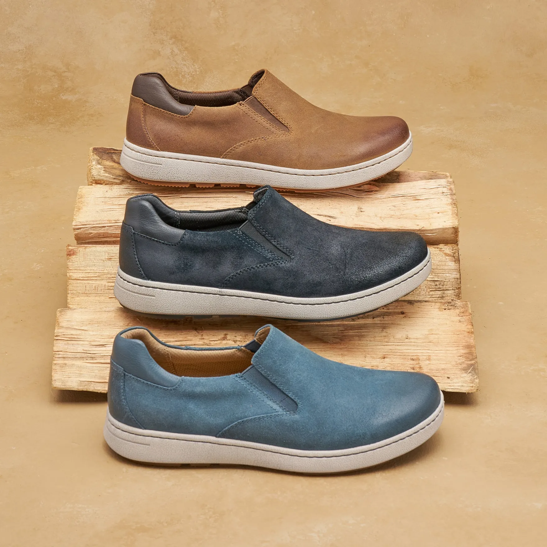 Dansko Trent> Loafers / Slip-Ons