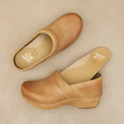 Dansko Wide XP 2.0><noscript><img width=