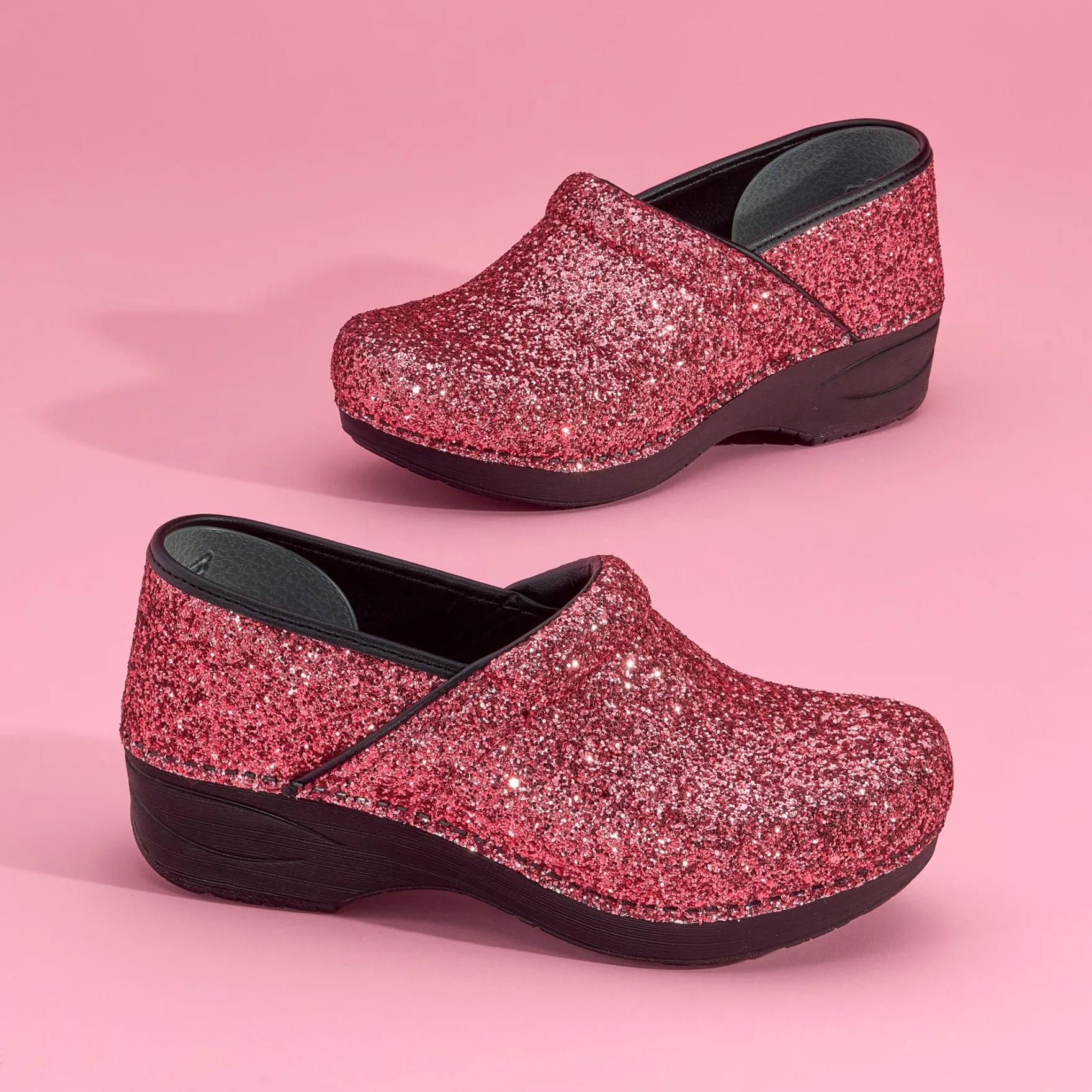 Dansko XP 2.0>Women Clogs