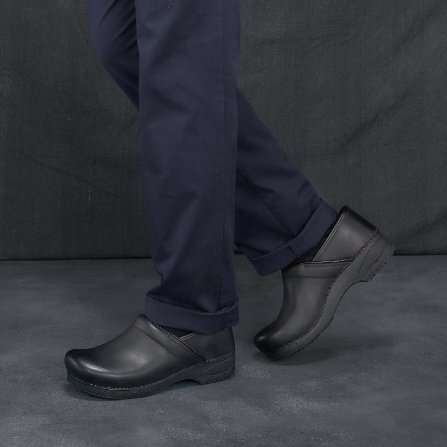Dansko XP 2.0 Mens> Clogs